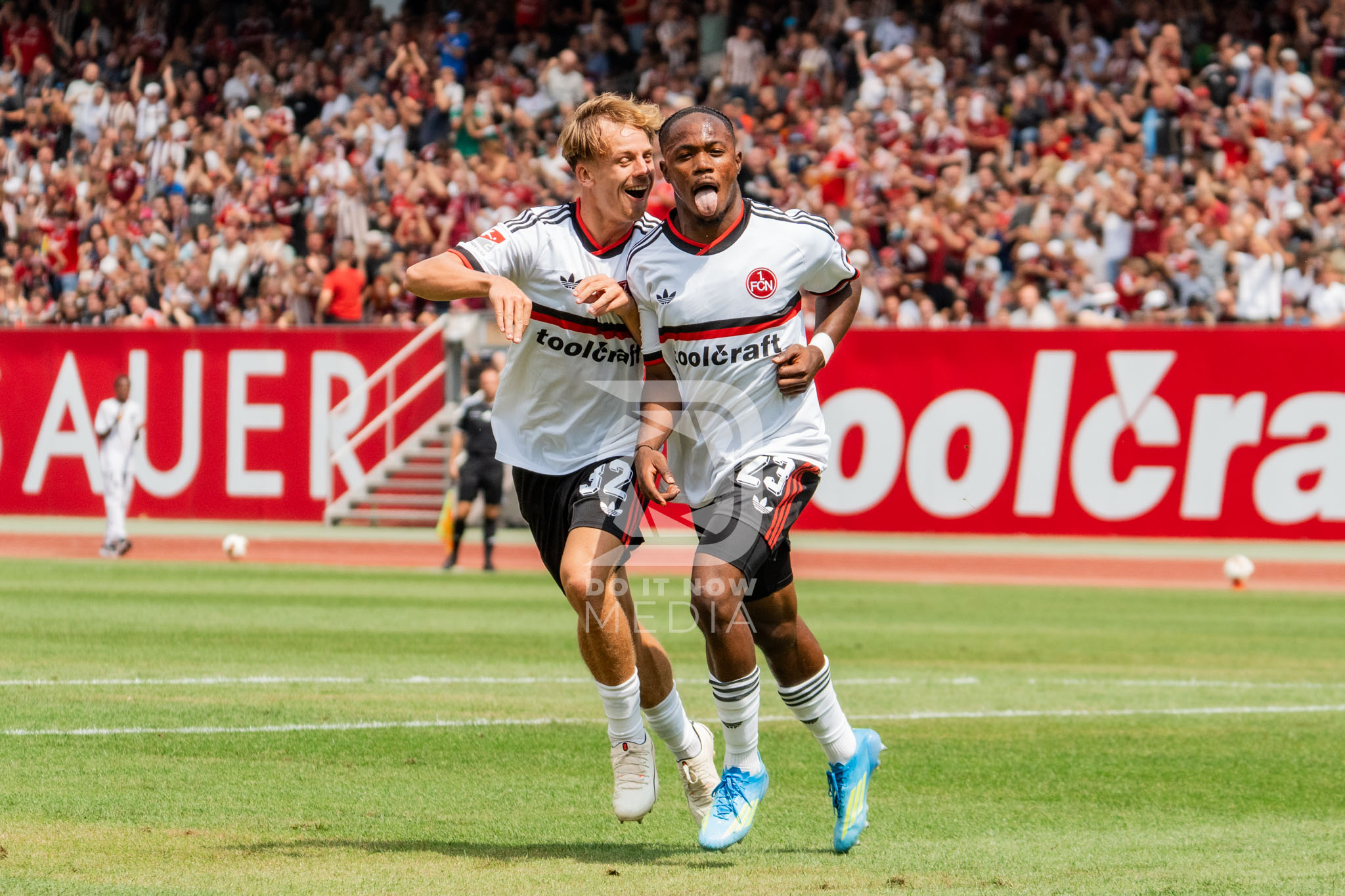 1. FC Nürnberg – Real Oviedo