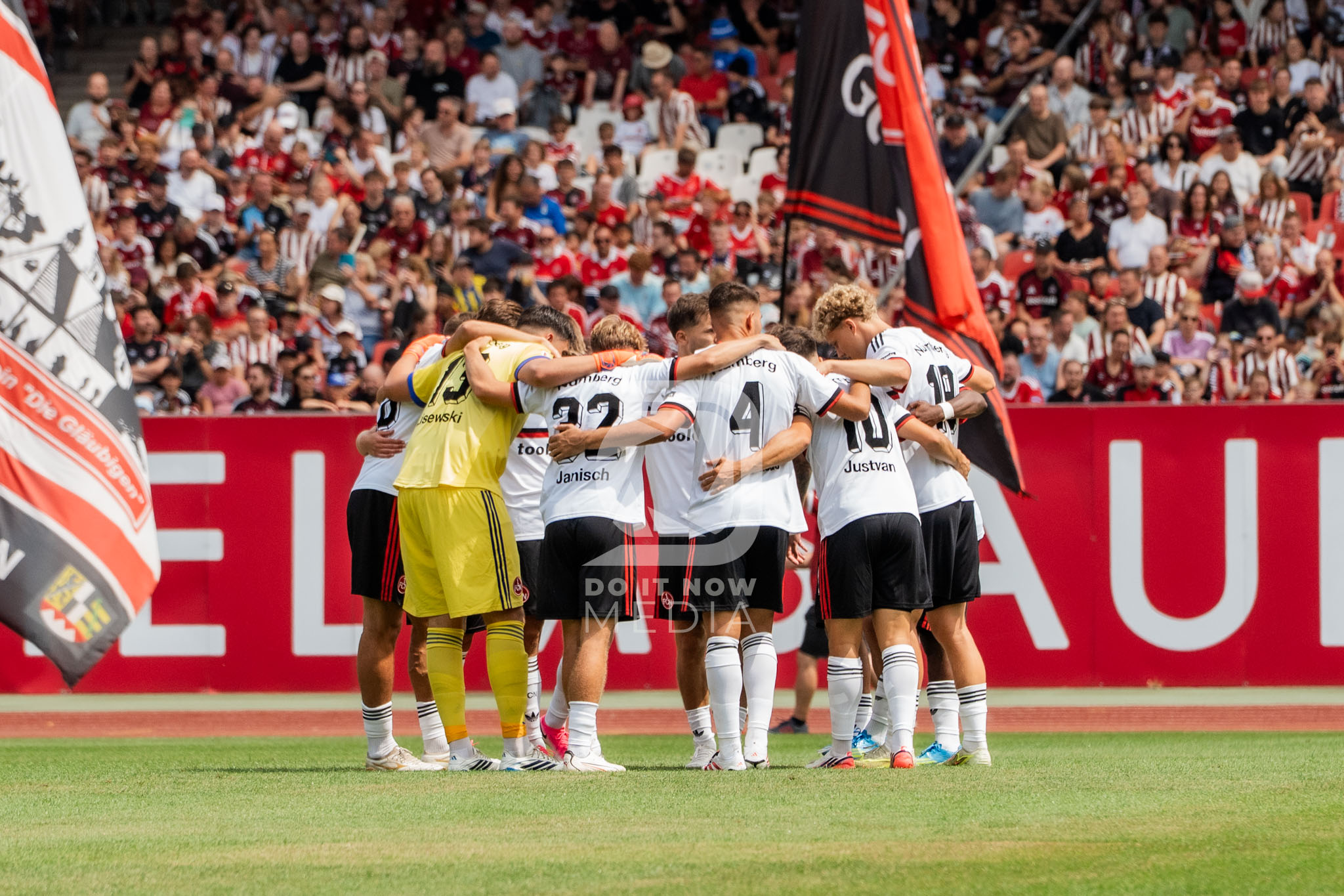 1. FC Nürnberg – Real Oviedo